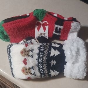 Holiday Fuzzy Socks with Reindeer and Santa Design, 3 Pack Plus Single = 4 Pair